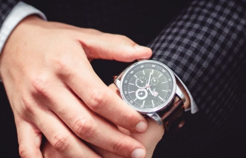 механічний годинник