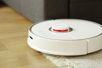 робот пылесос