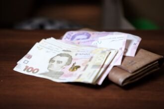 гроші за реєстрацію